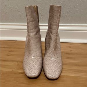 Lulu’s Cream Crocodile Heeled Boots